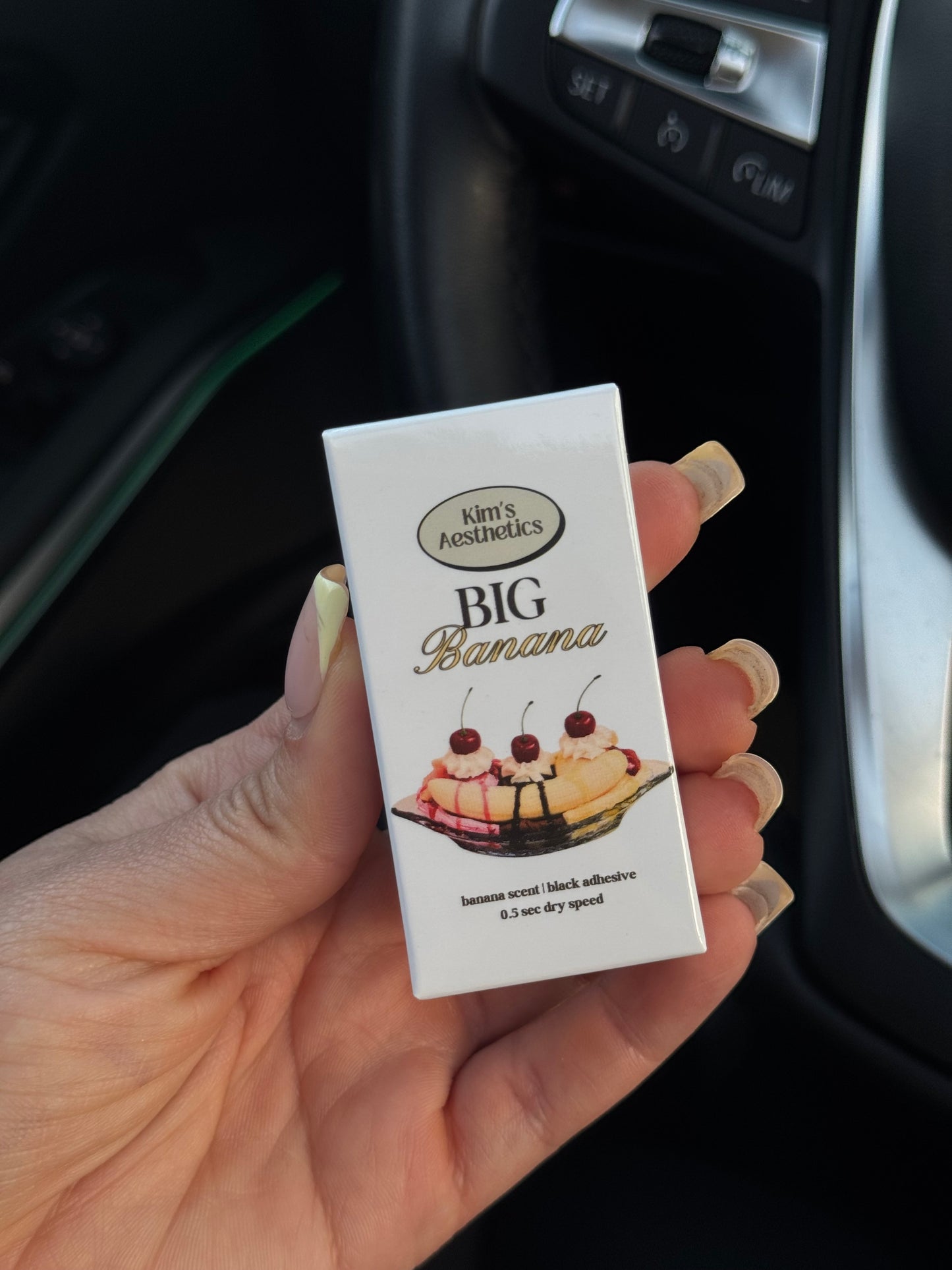 Big Banana Adhesive 🍌